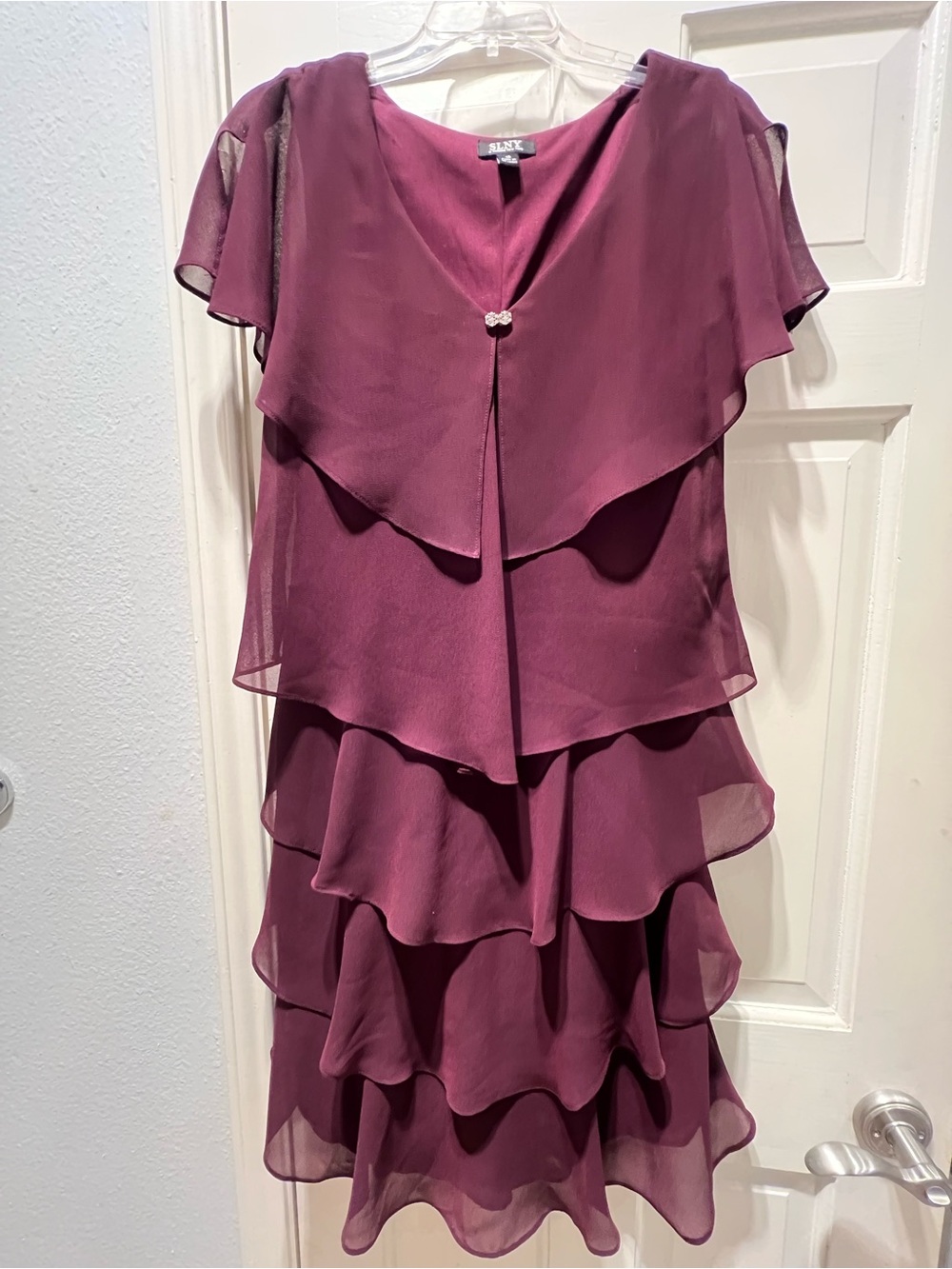 SLNY Chiffon Layered Dress in Burgundy Size 10